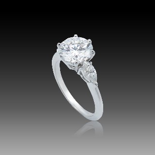 Solitaire en or 18k Diamant brillant de 1.99 Cts D-VS2