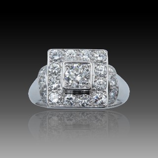 Bague en Or 18k et platine vers 1970 avec 1.30 Cts de Diamants