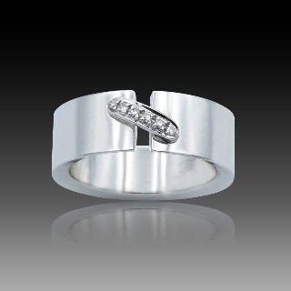 Bague Chaumet "Liens" Taille MM" en or gris 18k diamants. taille 50. Full set 