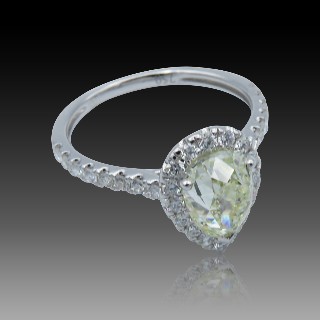 Solitaire Diamant Poire de 1,84 Cts M-SI1. Or gris 18k