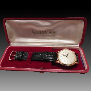 Montre Jaeger LeCoultre Vintage Ronde 35 mm Or rose 18k mécanique Vers 1945.