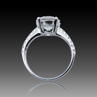 Solitaire en Or gris 18 Cts avec Diamant brillant 2.44 Cts F-VVS2 