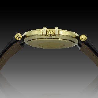 Montre Omega Constellation en Or Jaune 18k vers 1990 . quartz . 32 mm