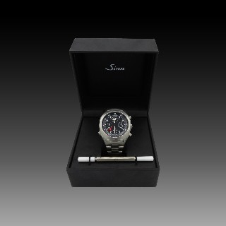 Montre Sinn Chronographe Acier Automatique 43 mm. Boite d'origine Montre Sinn Chronographe Acier Automatique 43 mm. Boite d'origine
