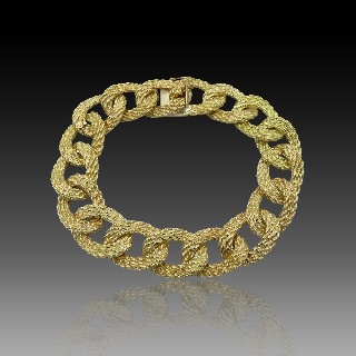 Bracelet vers 1990 en Or jaune 18k massif  . Poids : 60.0 Grs. 19.5 cm