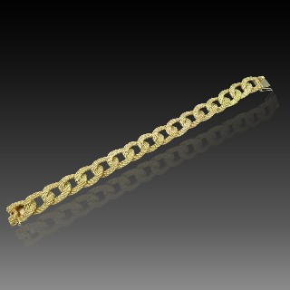 Bracelet vers 1990 en Or jaune 18k massif  . Poids : 60.0 Grs. 19.5 cm