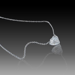 Collier Pendentif or 18K Diamant Coeur de 5.02 Cts D-SI2 (modifié par traitements ) Collier Pendentif or 18K Diamant Coeur de 5.02 Cts D-SI2 (modifié par traitements )
