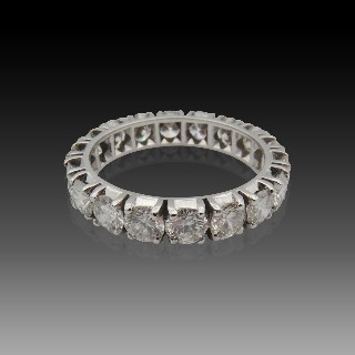 Alliance or gris 18k avec 3.60 Cts de Diamants Brillants G-VS. Taille 57