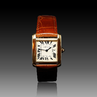 Montre Cartier Tank Française Médium Or jaune 18k Quartz Vers 2010.