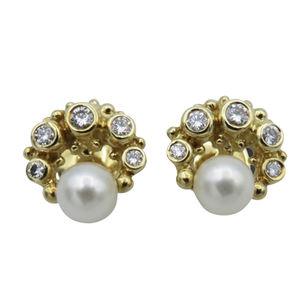 Boucles d'oreilles en or 18k massif avec Diamants brillants. Boucles d'oreilles en or 18k massif avec Diamants brillants.
