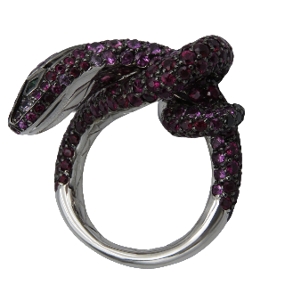 Bague Boucheron KAA "Le Serpent" Or gris 18k Rubis, Saphirs, Diamants.Taille 53.