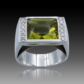 Bague Poiray "Arche" en Or gris 18k avec Citrine verte et diamants . Taille 51.