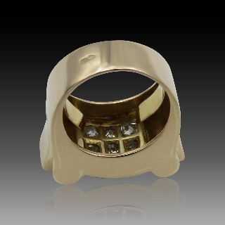 Bague Tank vintage vers 1950 en Or 18K et Platine avec Diamants . Bague Tank vintage vers 1950 en Or 18K et Platine avec Diamants .
