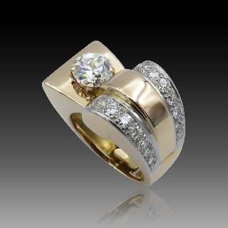 Bague Tank vintage vers 1950 en Or 18K et Platine avec Diamants . Bague Tank vintage vers 1950 en Or 18K et Platine avec Diamants .