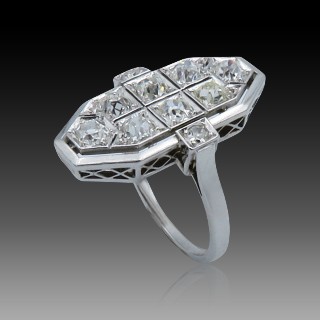 Bague en Or 18k et platine vers 1940 avec 1,50 Cts de Diamants