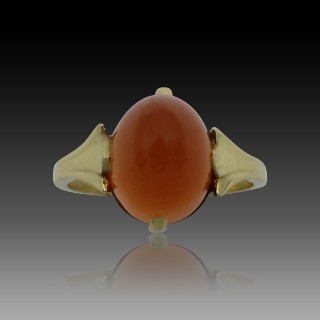 Bague Or Jaune 18K vers 1910 avec Cornaline