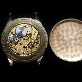 Montre Longines Vintage Homme en Or rose 18k Mécanique Vers 1950. Montre Longines Vintage Homme en Or rose 18k Mécanique Vers 1950.