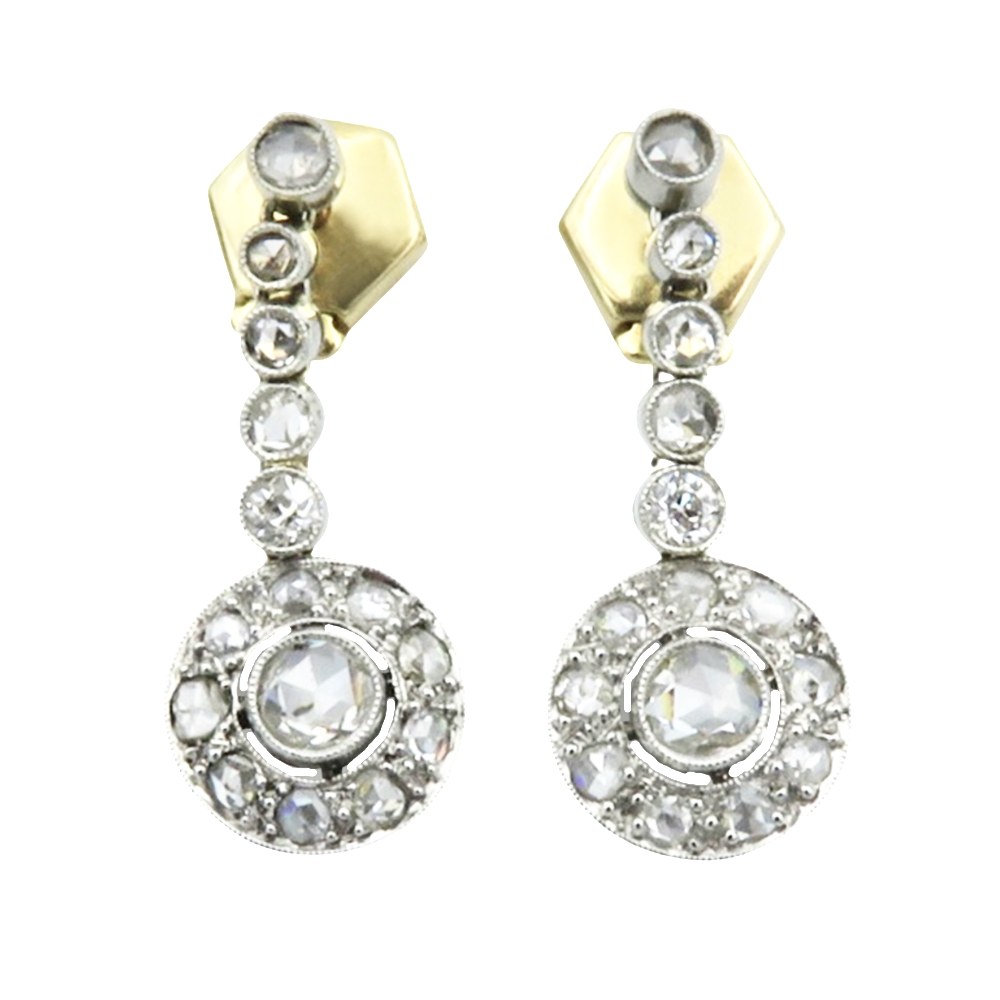 Boucles d'oreilles Pendantes en or 18k et Platine vers 1920 avec roses de diamant Boucles d'oreilles Pendantes en or 18k et Platine vers 1920 avec roses de diamant