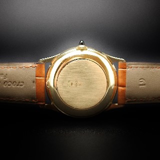 Montre Jaeger Vintage Ronde en Or jaune 18k Quartz Vers 1990 Montre Jaeger Vintage Ronde en Or jaune 18k Quartz Vers 1990