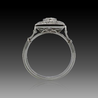 Bague Art Déco rectangulaire or gris, platine et diamants total : 1.4 ct