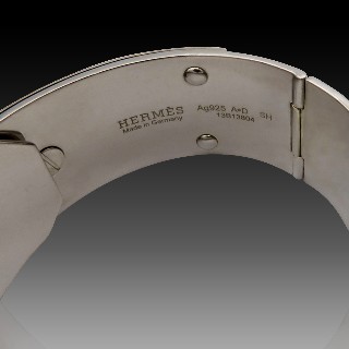 Bracelet Rigide Hermes "Kelly"  en Argent massif .16 cm