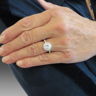 Solitaire en Or gris 18 Cts avec Diamant brillant 1,24 Cts G-SI1 + 0,28 Cts