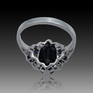 Bague Art Déco en Platine avec Saphirs et diamants . Taille 52