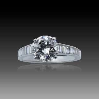 Solitaire Messika en or 18k Diamant brillant de 1.63 Cts F-10X