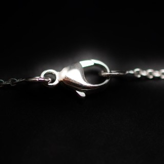 Collier Pendentif Diamant de 1.01 Cts G-VVS2 . Or 18 Cts. Collier Pendentif Diamant de 1.01 Cts G-VVS2 . Or 18 Cts.