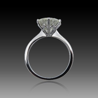 Solitaire en or 18k Diamant brillant de 3.70 Cts J-VS2 . Solitaire en or 18k Diamant brillant de 3.70 Cts J-VS2 .