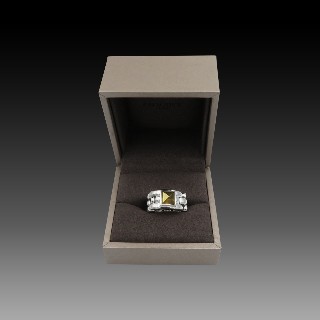 Bague Chaumet "Khesis" en or gris 18k avec citrine. Taille 53