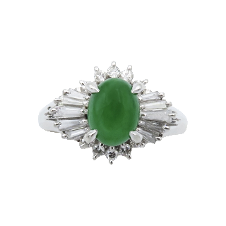 Bague platine vers 1970 avec jade et diamants .taille 54