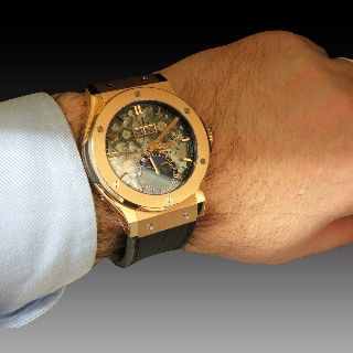 Montre Hublot Aerofusion Moonphase Or Rose 18k automatique.  