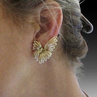 Boucles d'oreilles Clips en or 18k massif vers 1950 . 19,20 Grs