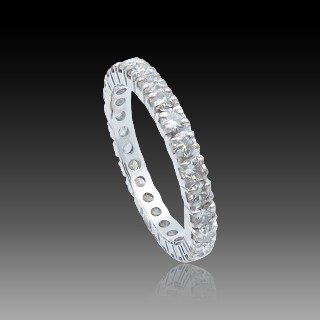 Alliance or gris 18k avec 1.40 Cts de Diamants Brillants . H-VS . Taille 52.