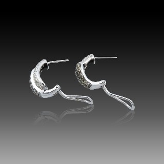 Boucles d'oreilles Diamants 1,50 Cts bruns et blancs H-VS en Or Gris 18k