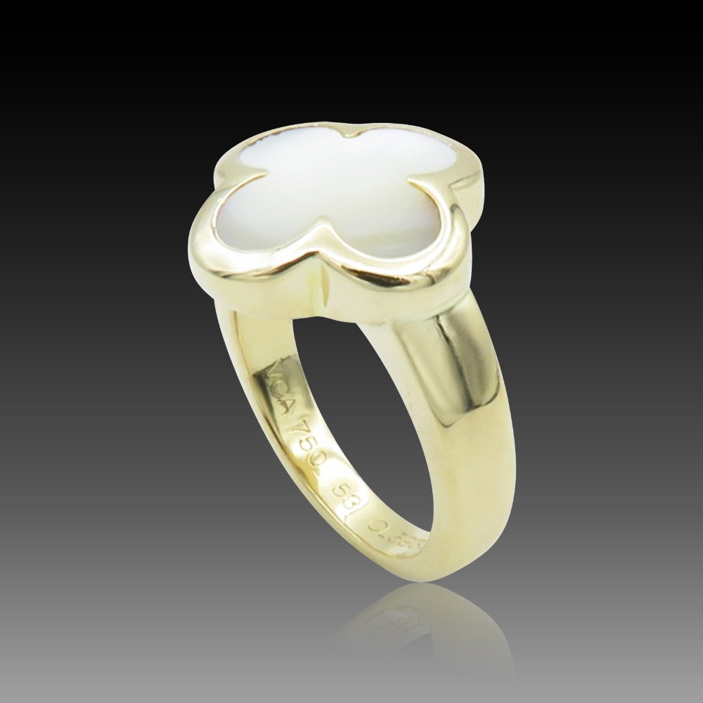 Bague Fleur nacre acier doré or LUZAKA