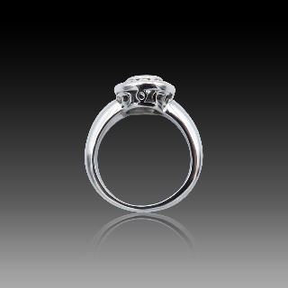 Solitaire en Or gris 18 Cts avec Diamant brillant 0,78 Cts G-VS2 + 0,60 Cts