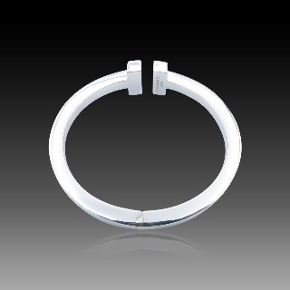 Bracelet Tiffany Square Argent Petit modèle Prix neuf : 1300€