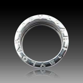 Bague Bulgari en Or Gris 18 Cts modèle "B-Zero-1" .Taille 53.  