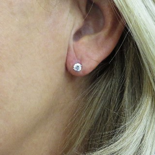 Puces d'oreilles Diamants 2 x 0.35 Cts Qualité G-SI en Or Gris 18k Puces d'oreilles Diamants 2 x 0.35 Cts Qualité G-SI en Or Gris 18k