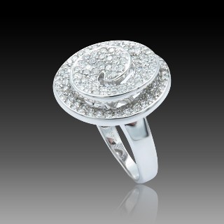 Bague Pavée en Or 18k avec 2,69 Cts de Diamants G-VS.  Taille 55-56