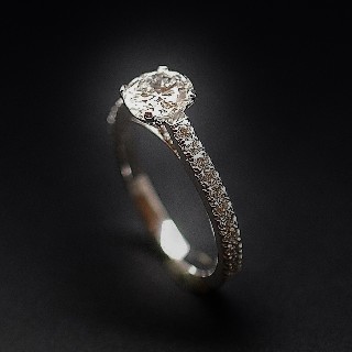 Solitaire Diamant 1.04 Cts G-VS2 en Or 18 Cts + 0.35 Cts.