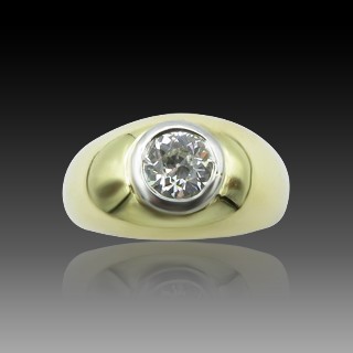 Bague Jonc Anglais en Or jaune 18K avec Diamant de 0.85 Cts I-VS.