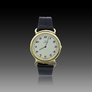 Montre Omega Extraplate en Or Jaune 18k vers 1980 . quartz . 34 mm